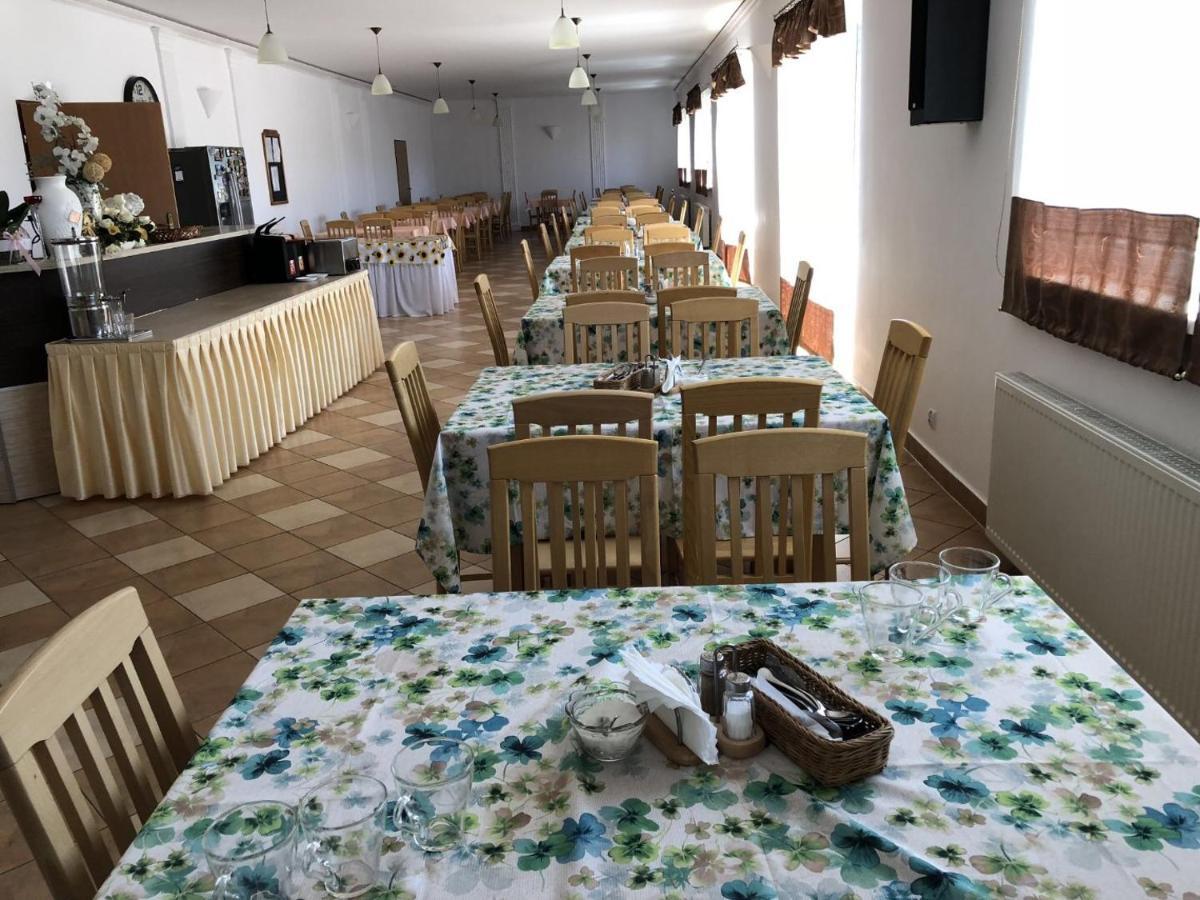 Tasarz Spa Osrodek Wczasowy 里沃 外观 照片